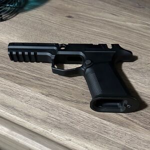 KM Tactical Valor Series ALG Module, Sig P320 full size frame w/safety cut out.